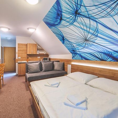 Apartmany Zaria Bešeňová エクステリア 写真