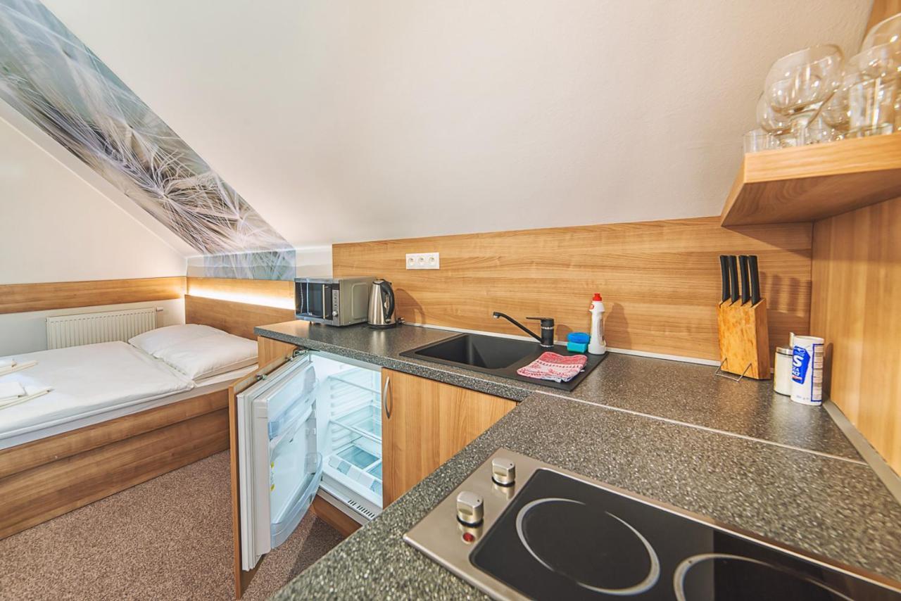 Apartmany Zaria Bešeňová エクステリア 写真